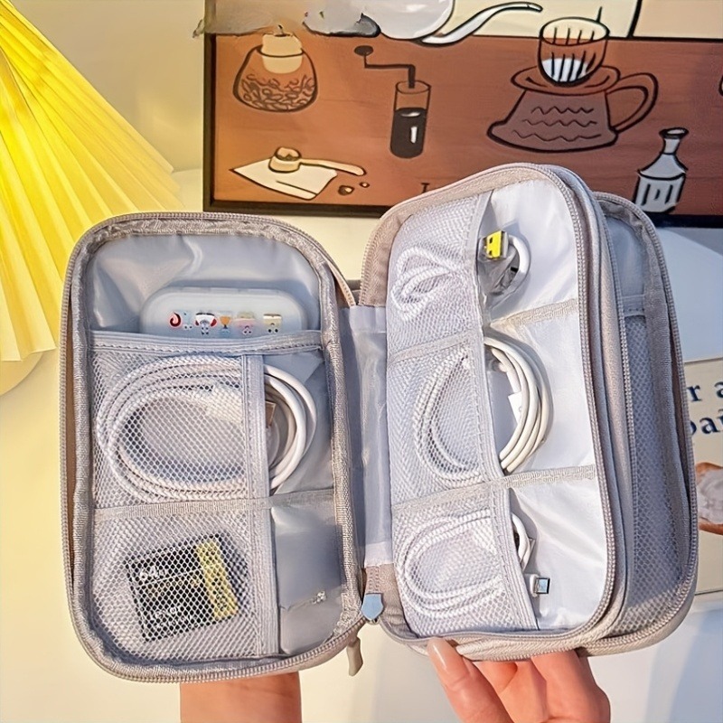 Seyahat Düzenleyici Çantası, Ç - Tech Accessories Case incelemesi ve fiyatı