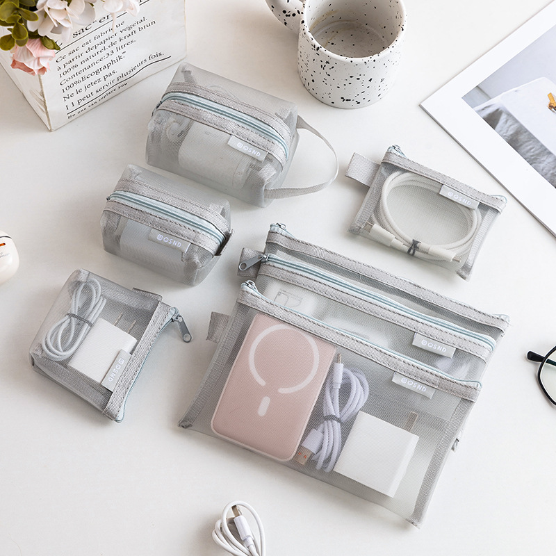 Gri Fileli Düzenleyici Çantala - Tech Accessories Case incelemesi ve fiyatı